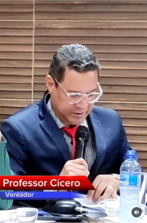 Vereador Professor C&iacute;cero fala import&acirc;ncia do aparelho de Tomografia concedido pelo Governo do Estado a Sa&uacute;de de CONFRESA